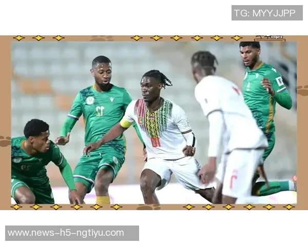 南非主帅批评非洲杯气氛冷淡新球场美观却组织混乱