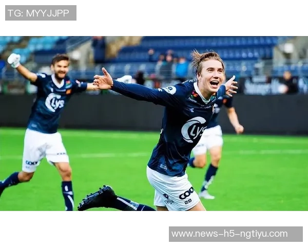 斯波赞扬拉松成长迅速攻防两端展现强大冲击力与感染力